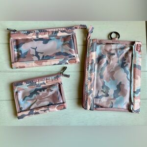 LIKE NEW! Lug Transport 3pc Storage Envelopes